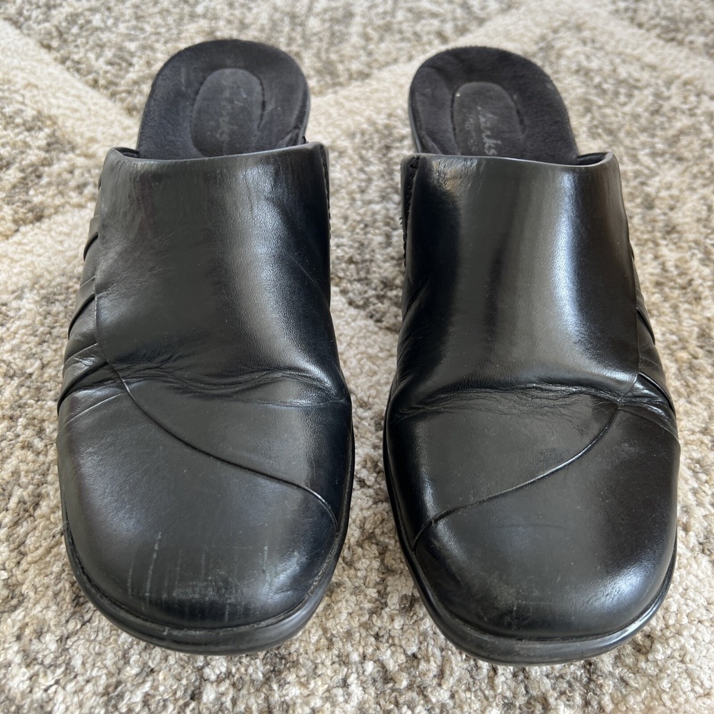 CLARKS Women Black Slides Mules Flat Shoes Slip On Size 9.5M